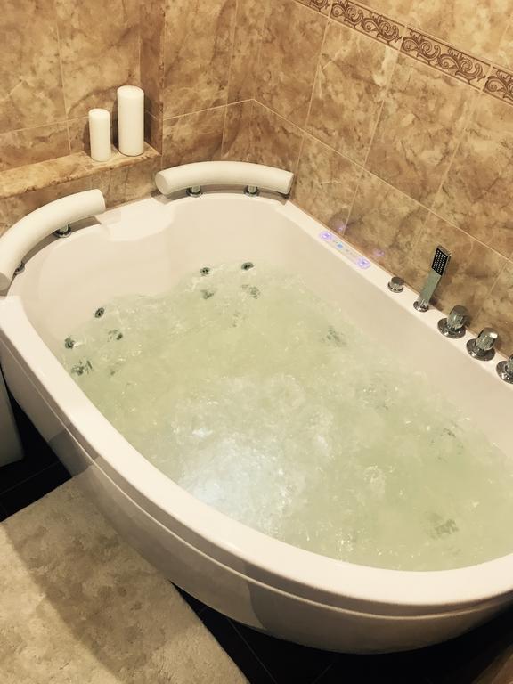 Trumpalaike Buto Nuoma Rokiskyje Su Jacuzzi Rokiskis Exterior foto